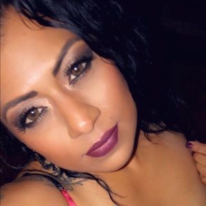 Meet your Posher, Flor